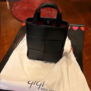 Gigi New York Chloe Mini Black Leather Shopper Woven Interior Macys 25 GC .
